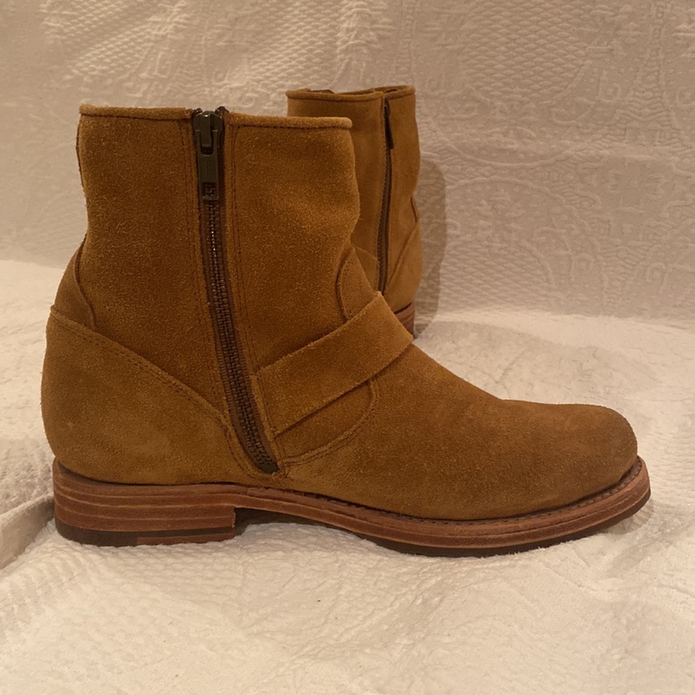 FRYE | Veronica Buckle Strap Suede Short Ankle Biker Moto Boots in ‘Brandy’ - Picture 12 of 17